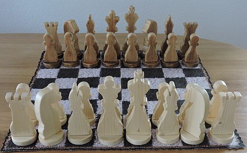 Knüpfteppiche und Knüpfwandbehänge zum selber Knüpfen aus Schurwolle Schachfiguren